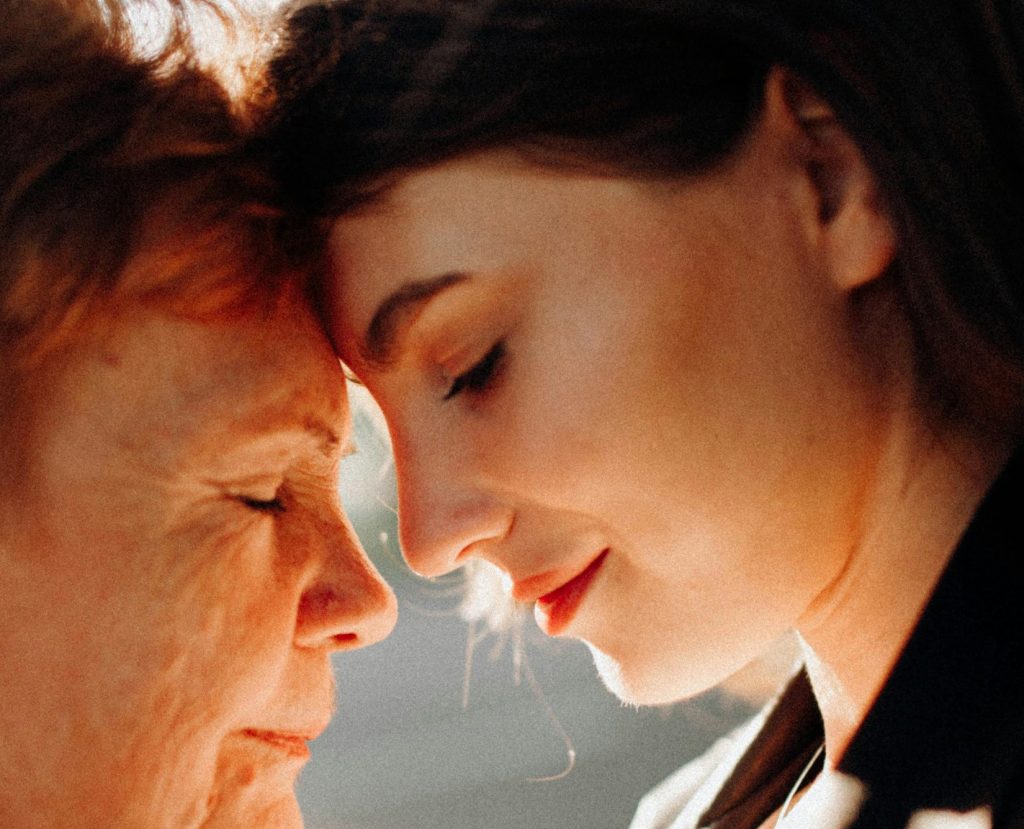 intergenerationeel trauma artikel Groene Amaterdammer stukje op It's Just Therapy